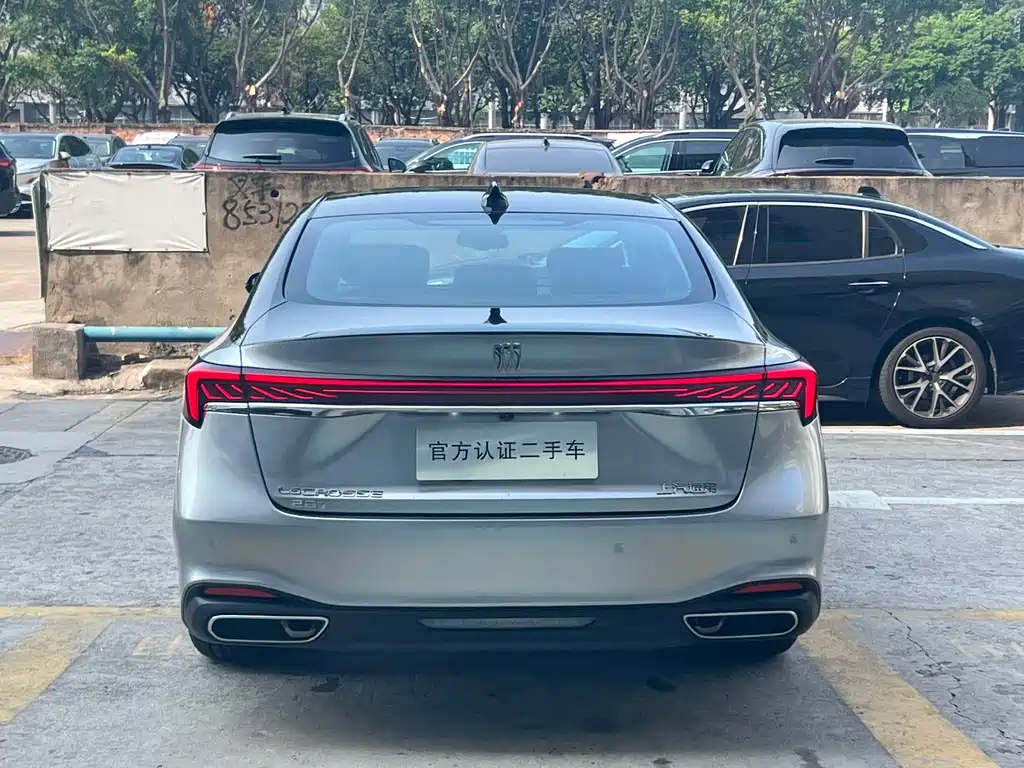 Buick LaCrosse — миниатюра 5