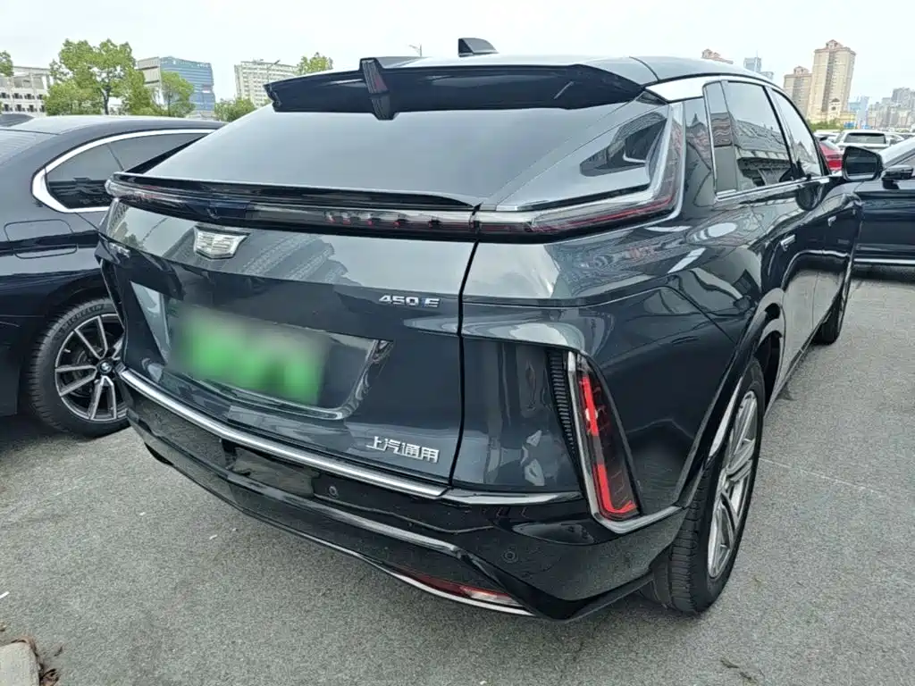 Cadillac Lyriq — миниатюра 7