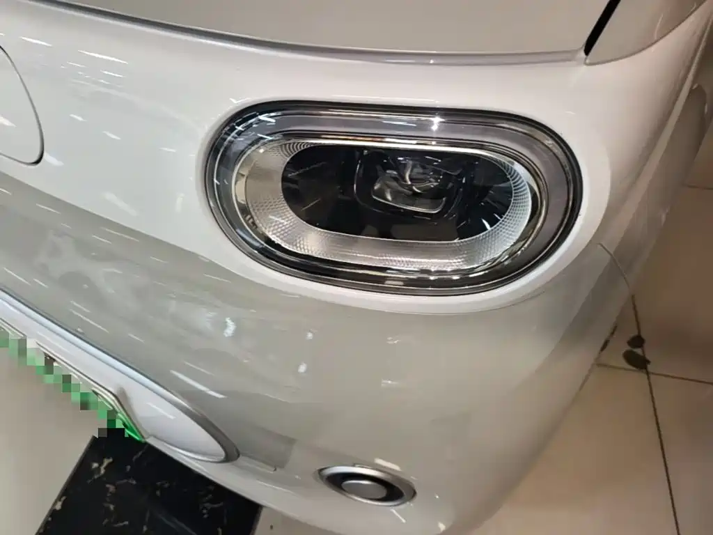 Wuling MINIEV — миниатюра 24
