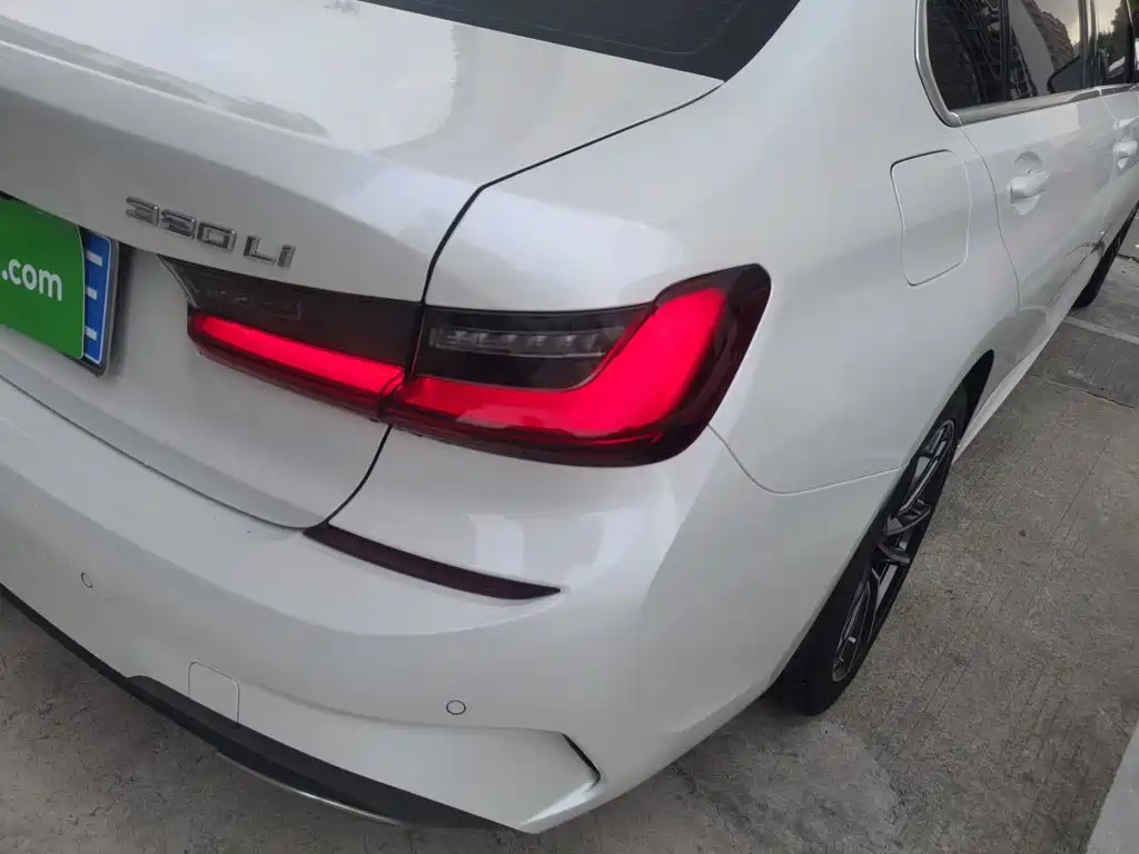 BMW 3 Series — миниатюра 24