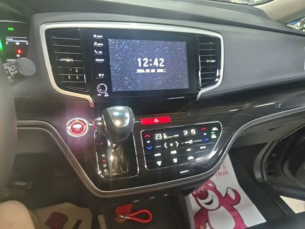 Honda Odyssey — миниатюра 13