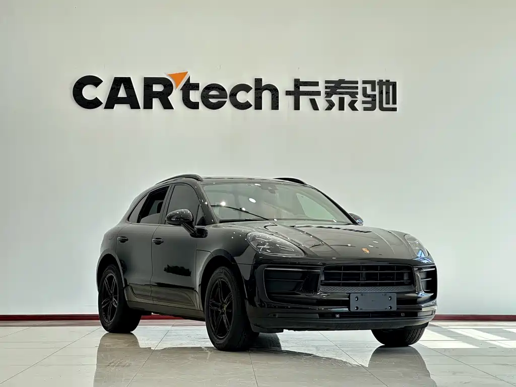 Porsche Macan — миниатюра 3