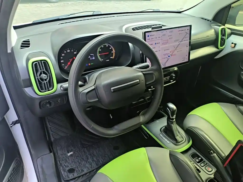Roewe Clever — миниатюра 11