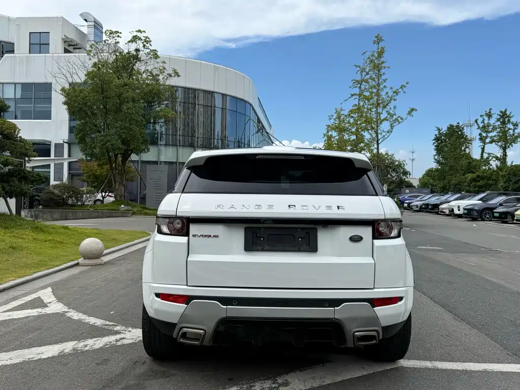 Land Rover Evoque (Import) — миниатюра 18