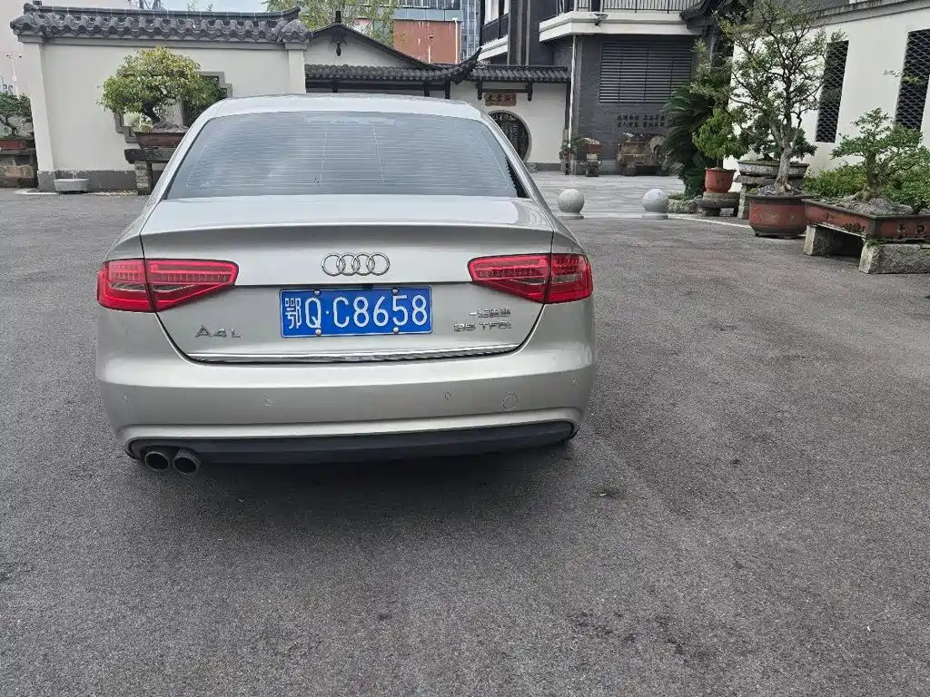 Audi A4L — миниатюра 2