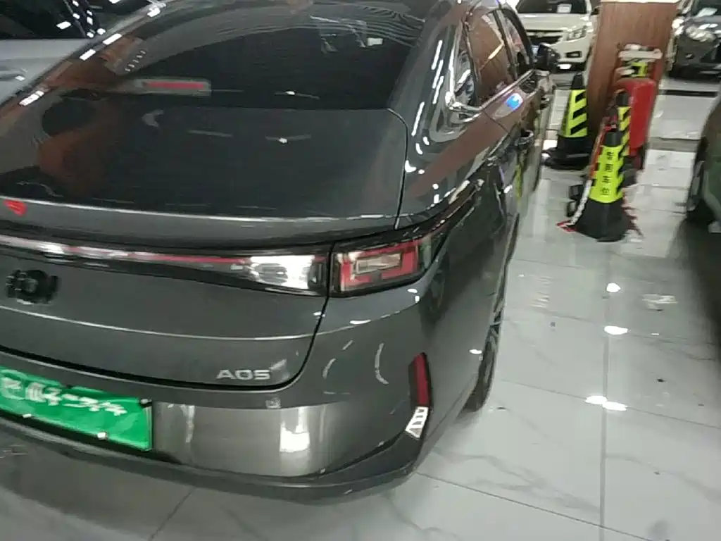 Qiyuan 长安启源A05经典 — миниатюра 8