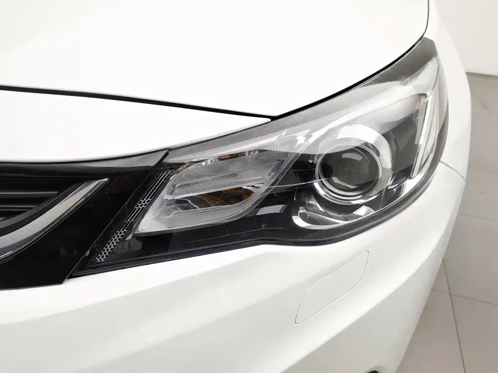 Chevrolet Malibu — миниатюра 7