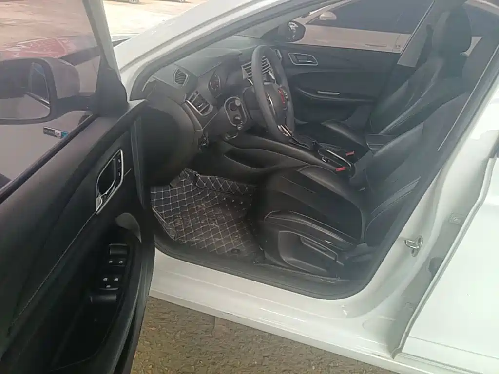 Roewe i5 — миниатюра 16