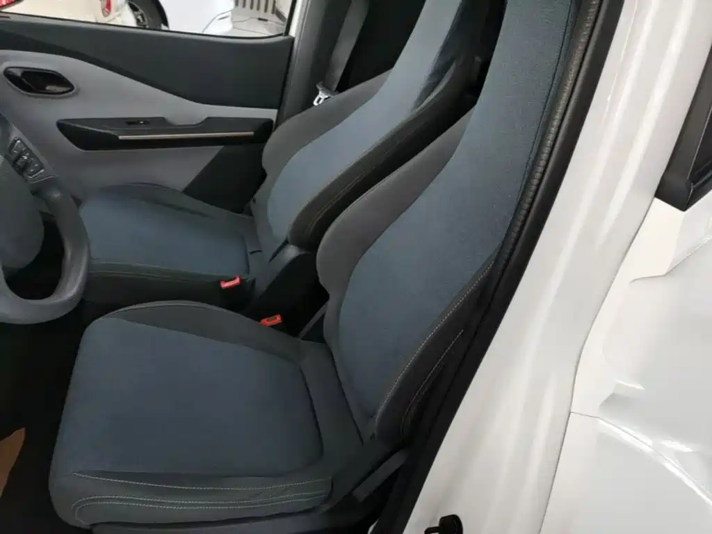 Baojun E200 — миниатюра 17