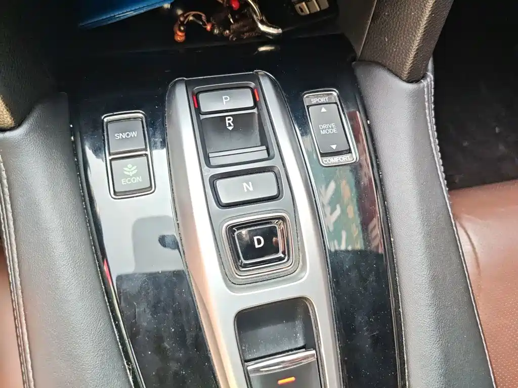 Honda UR-V — миниатюра 7