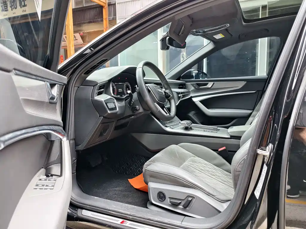 Audi A6L 2021 45 TFSI