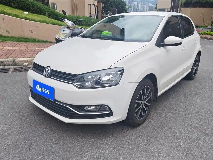 Volkswagen Polo 2016