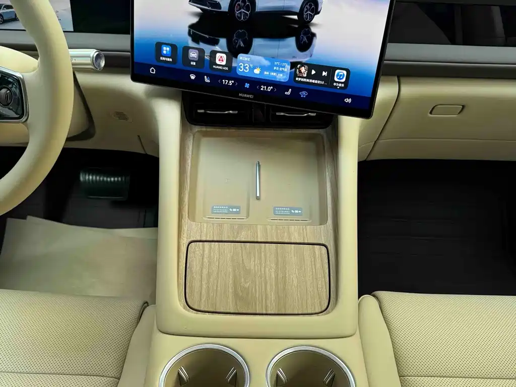 AITO AITO M6 — миниатюра 13