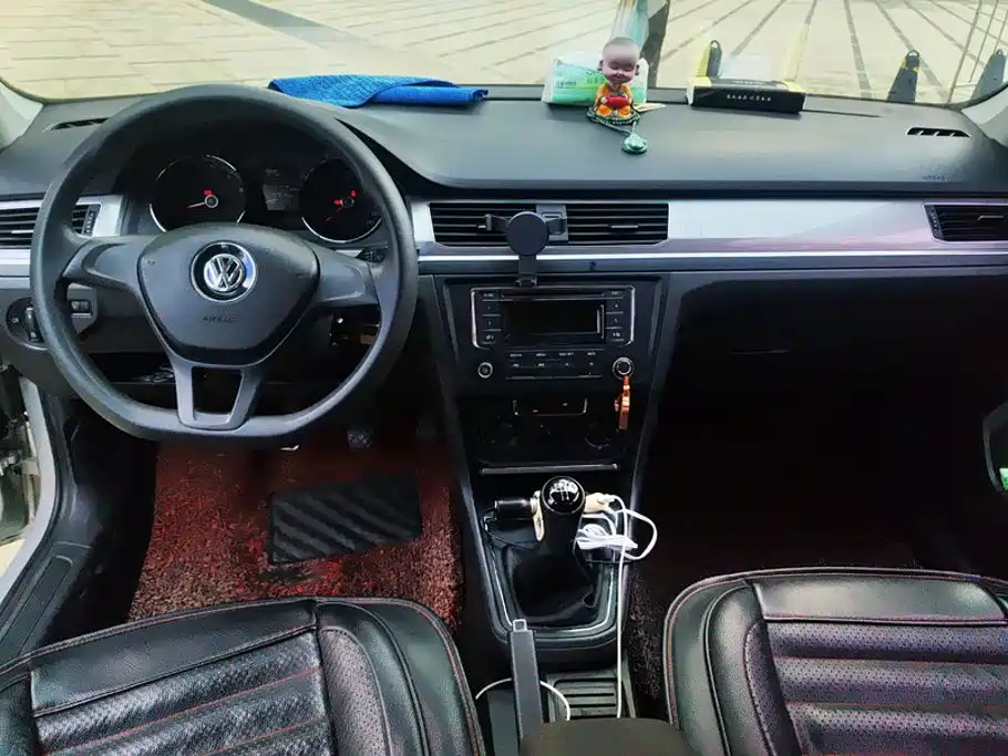 Volkswagen Bora — миниатюра 12