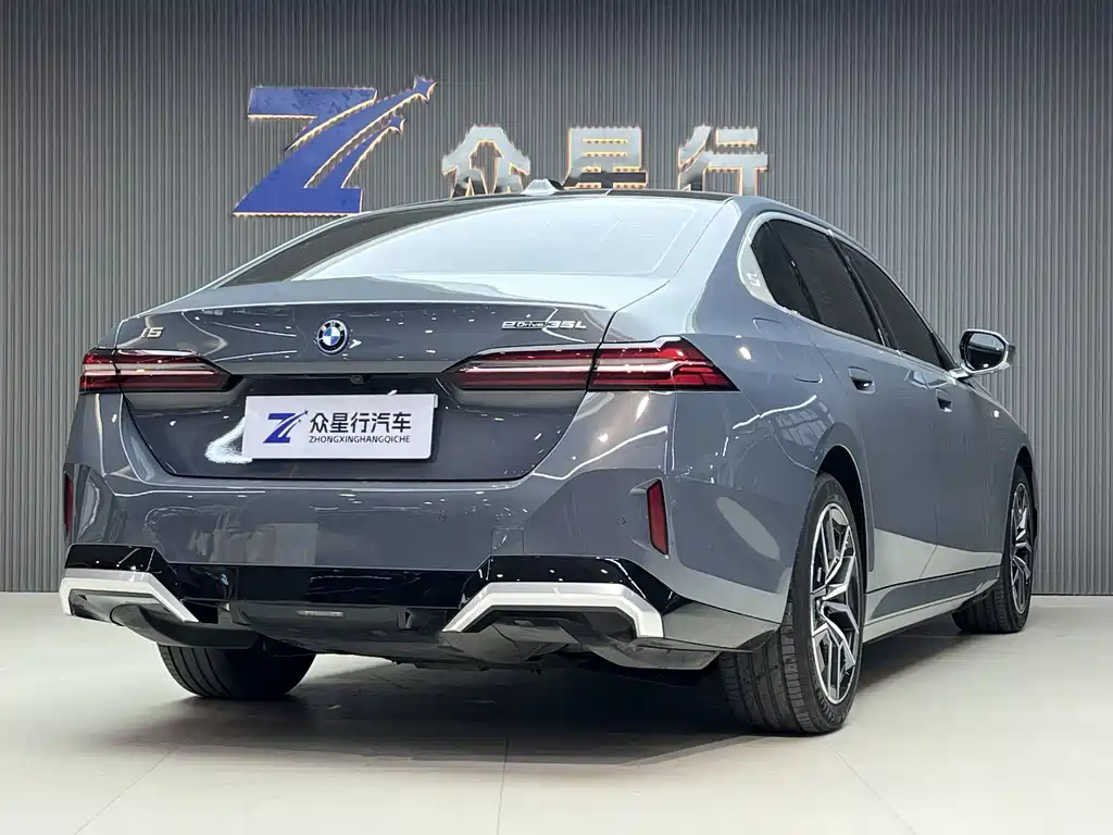 BMW i5 — миниатюра 3