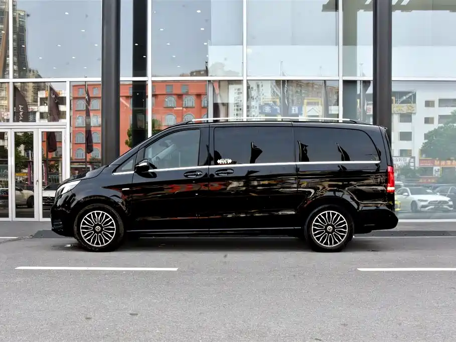 Mercedes-Benz V-Class — миниатюра 3