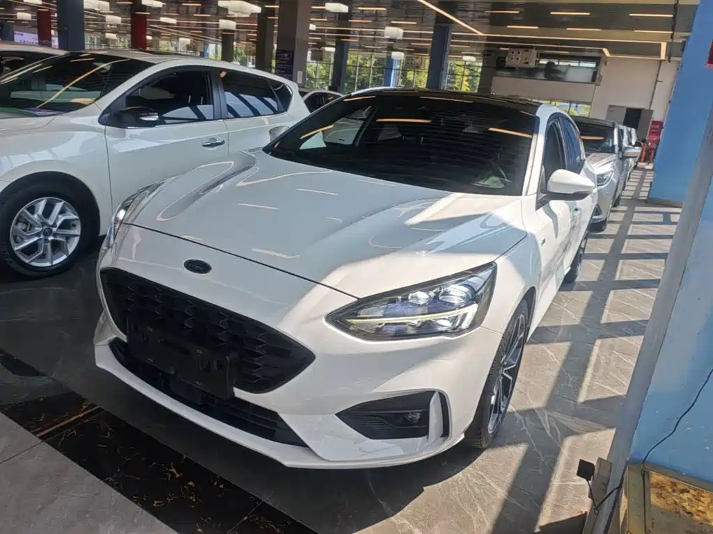 Ford Focus — миниатюра 2
