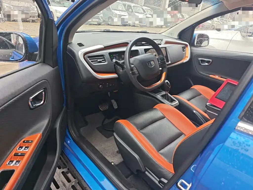 Geely Vision X1 — миниатюра 16