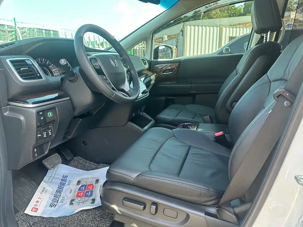 Honda Odyssey — миниатюра 5