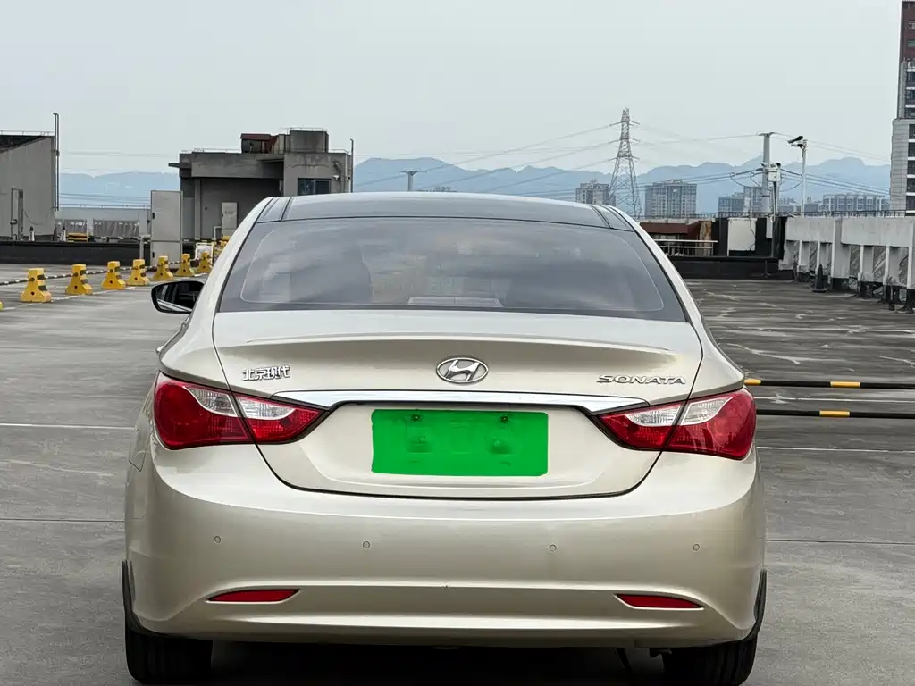 Hyundai Sonata — миниатюра 16