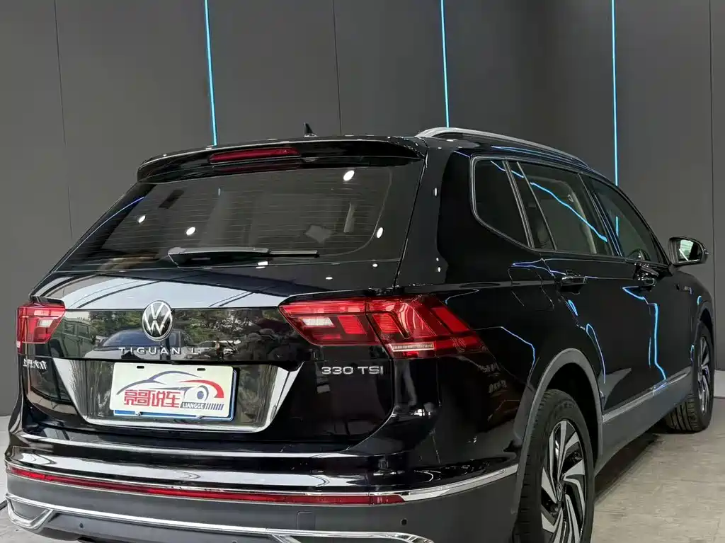 Volkswagen Tiguan L — миниатюра 8