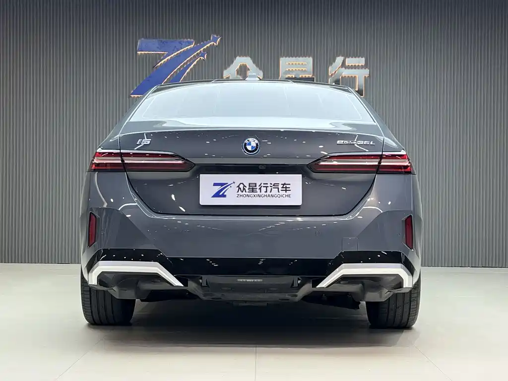 BMW i5 — миниатюра 4