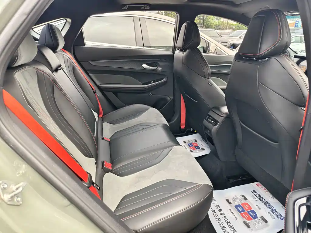 Geely Binrui — миниатюра 10