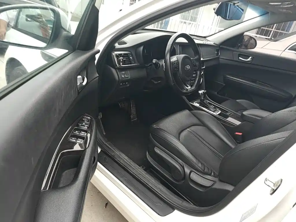 Kia K5 — миниатюра 13