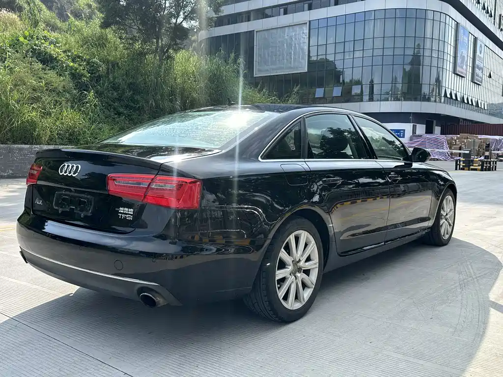 Audi A6L — миниатюра 8