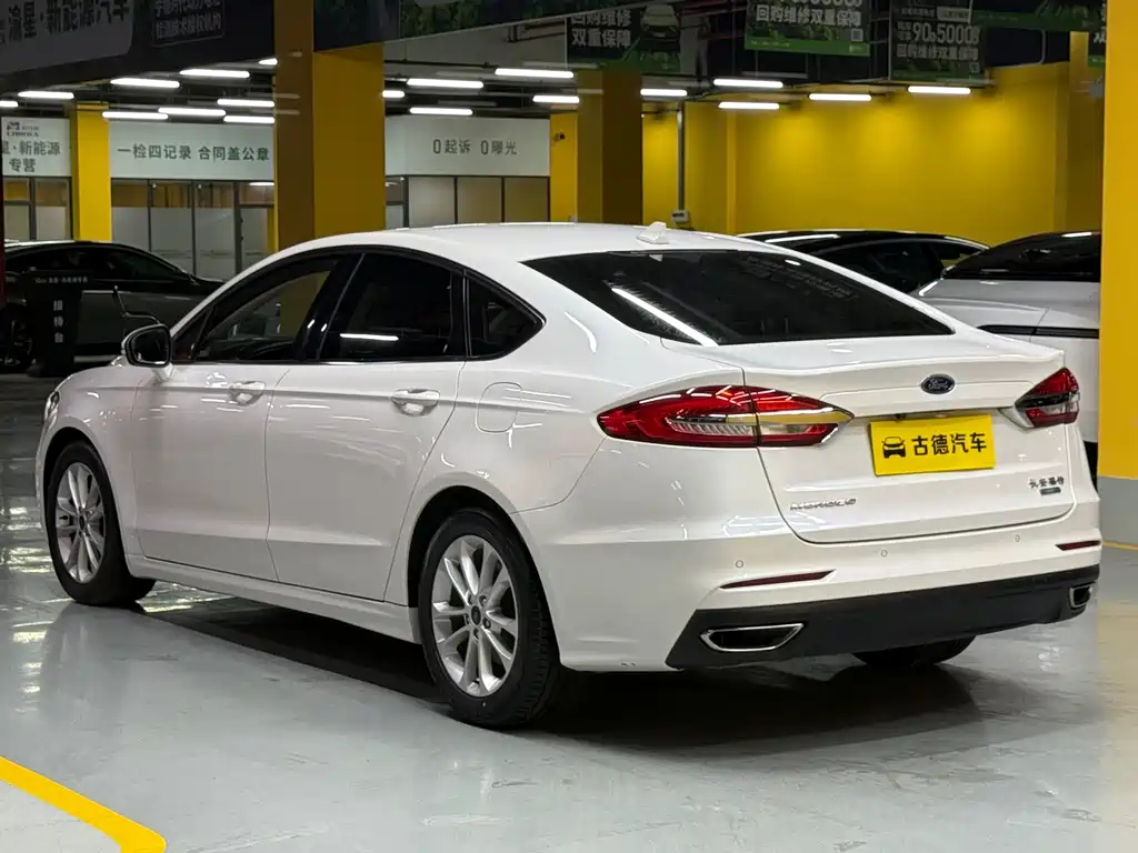 Ford Mondeo — миниатюра 5