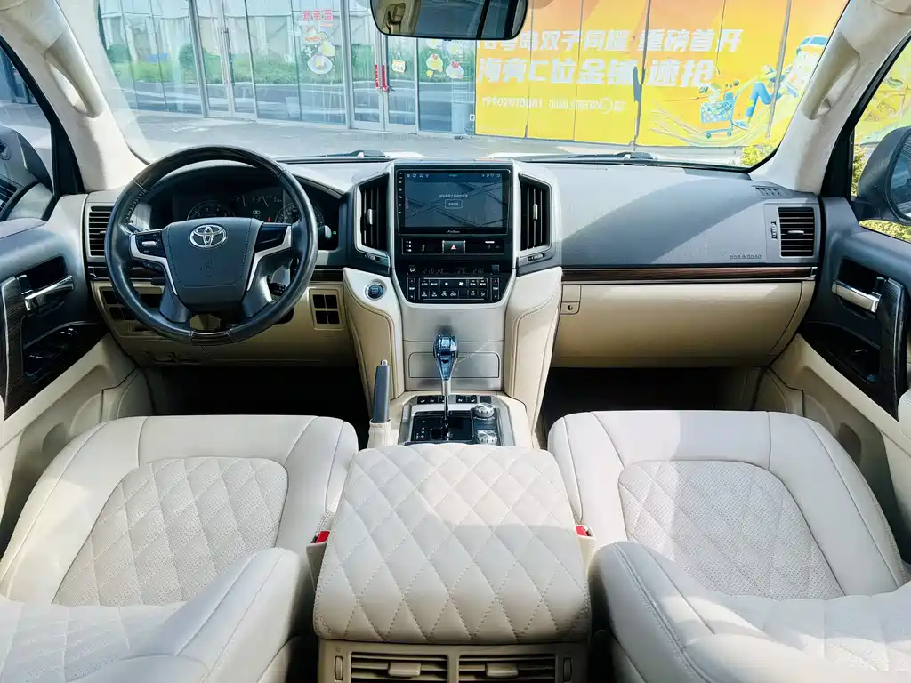 Toyota Land Cruiser 2020 4.6L