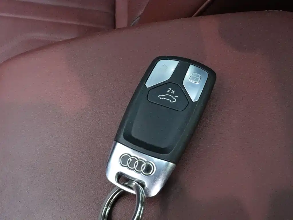 Audi Q5L — миниатюра 16