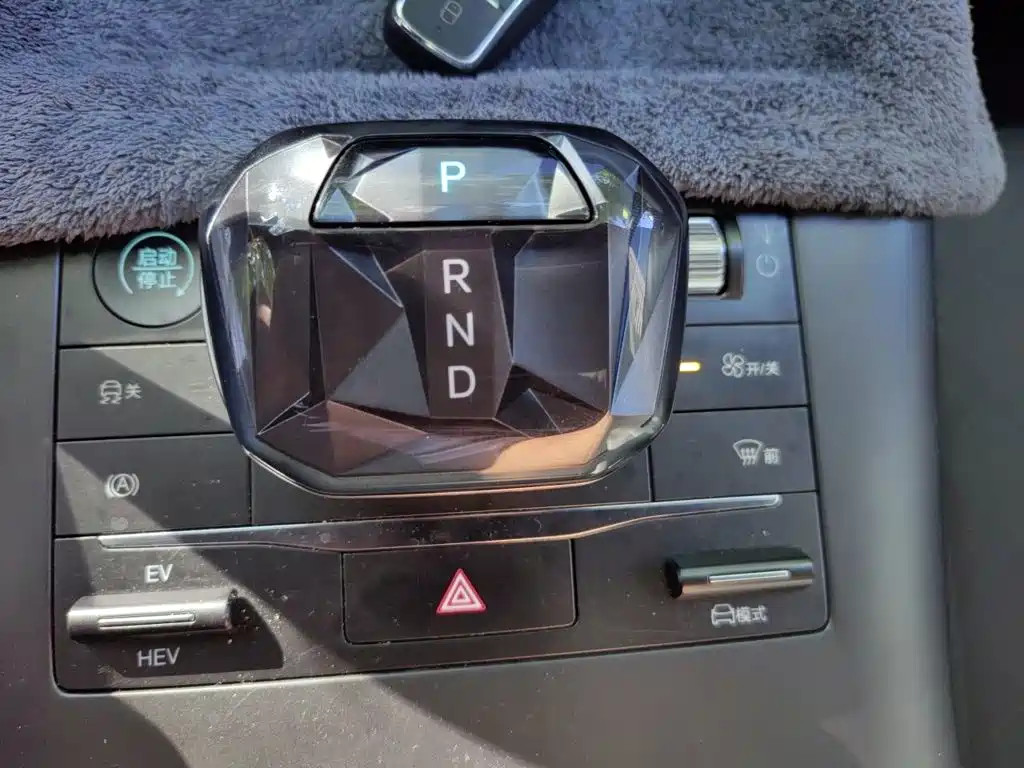 BYD Qin PLUS — миниатюра 10