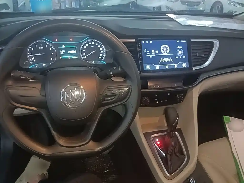 Buick Excelle — миниатюра 10