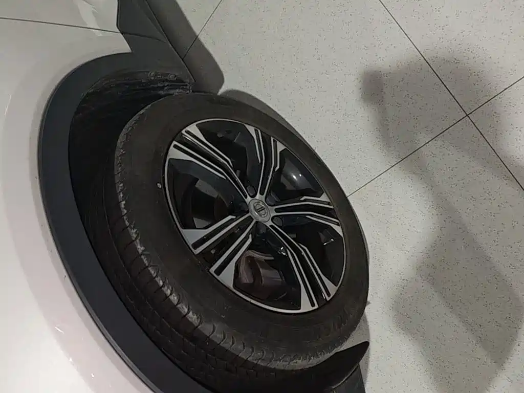 Volvo XC40 — миниатюра 23