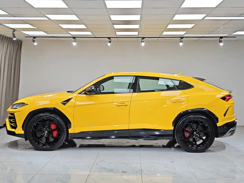 Lamborghini Urus — миниатюра 4