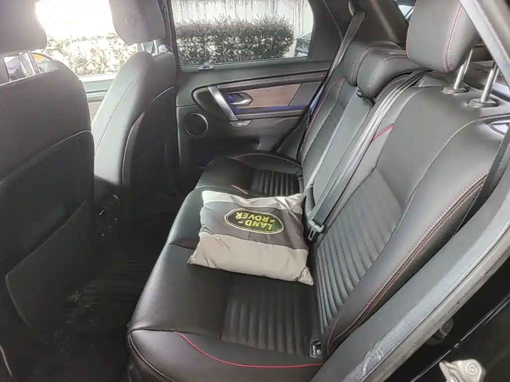 Land Rover Discovery Sport Hybrid — миниатюра 17