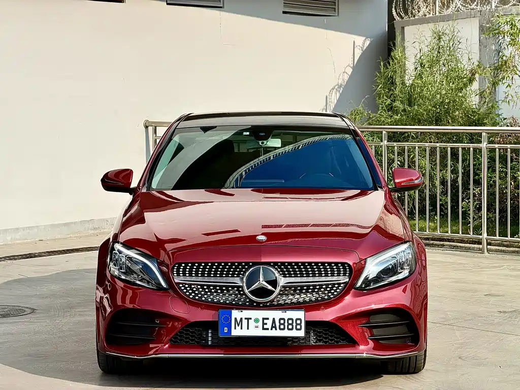 Mercedes-Benz C-Class — миниатюра 2