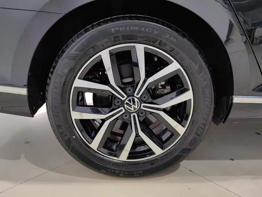 Volkswagen Magotan — миниатюра 6
