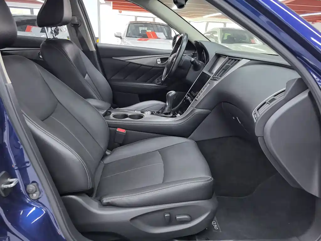 Infiniti Q50L — миниатюра 13