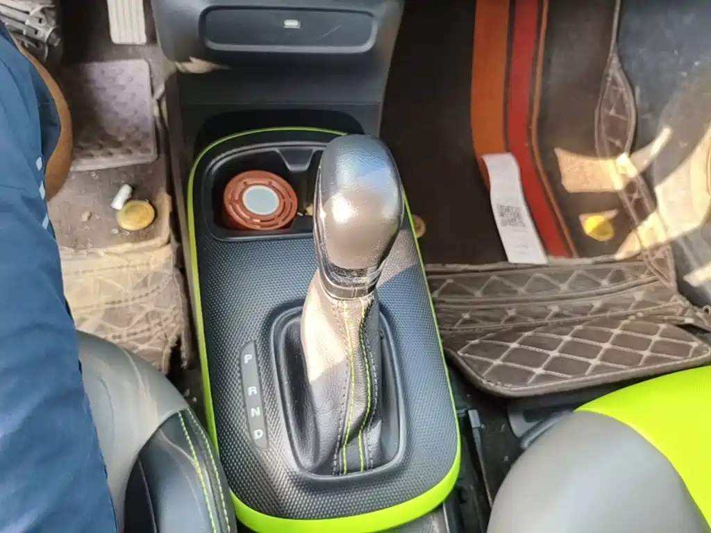 Roewe Clever — миниатюра 14
