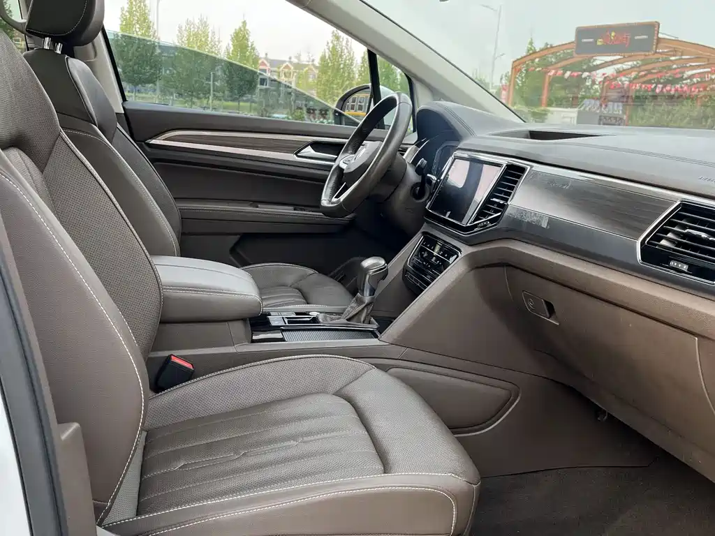 Volkswagen Viloran — миниатюра 11