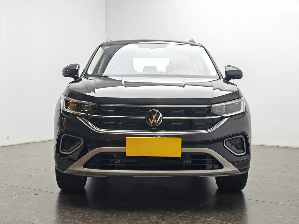Volkswagen Tayron 2026 3000 300TSI