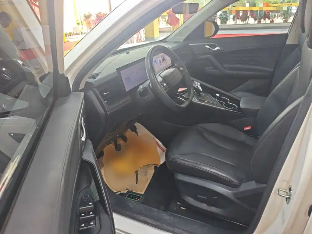 Roewe RX5 New Energy — миниатюра 16