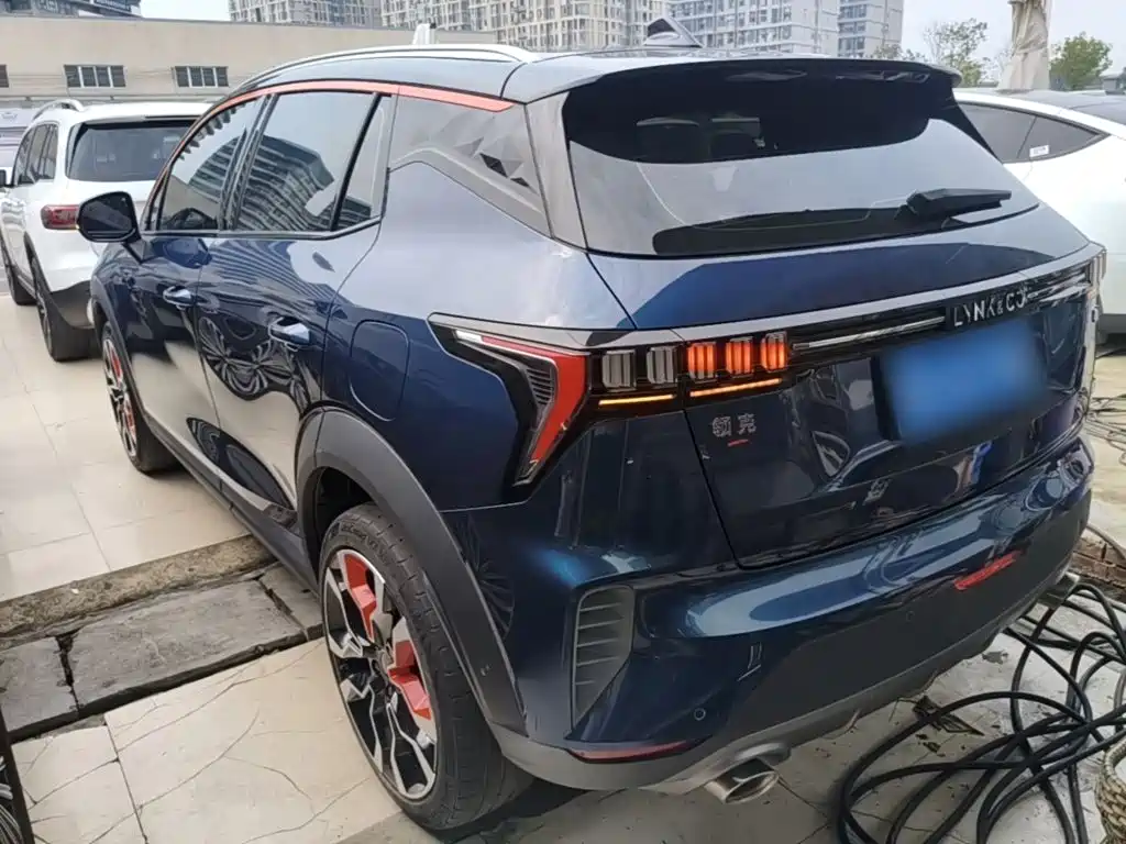 Lynk & Co 06 — миниатюра 5