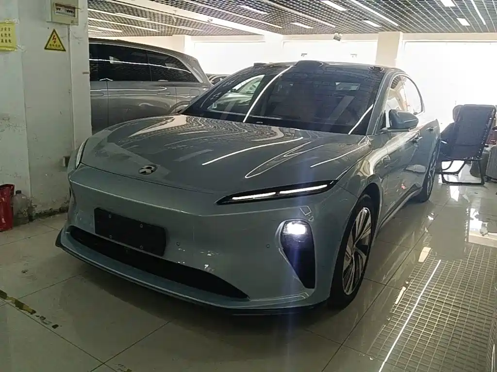 NIO ET5 — миниатюра 2