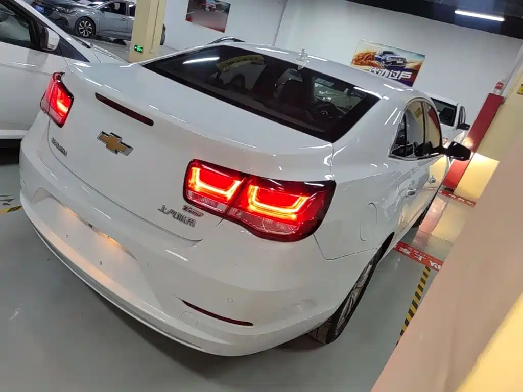 Chevrolet Malibu — миниатюра 7