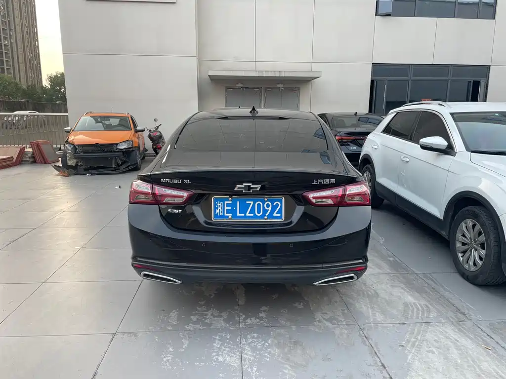 Chevrolet Malibu XL — миниатюра 8