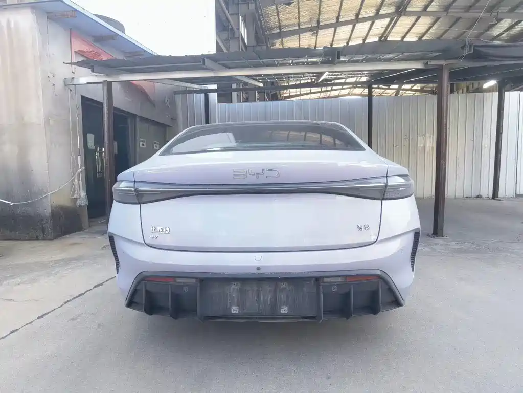 BYD Seal — миниатюра 7