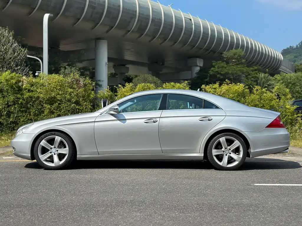 Mercedes-Benz CLS — миниатюра 7